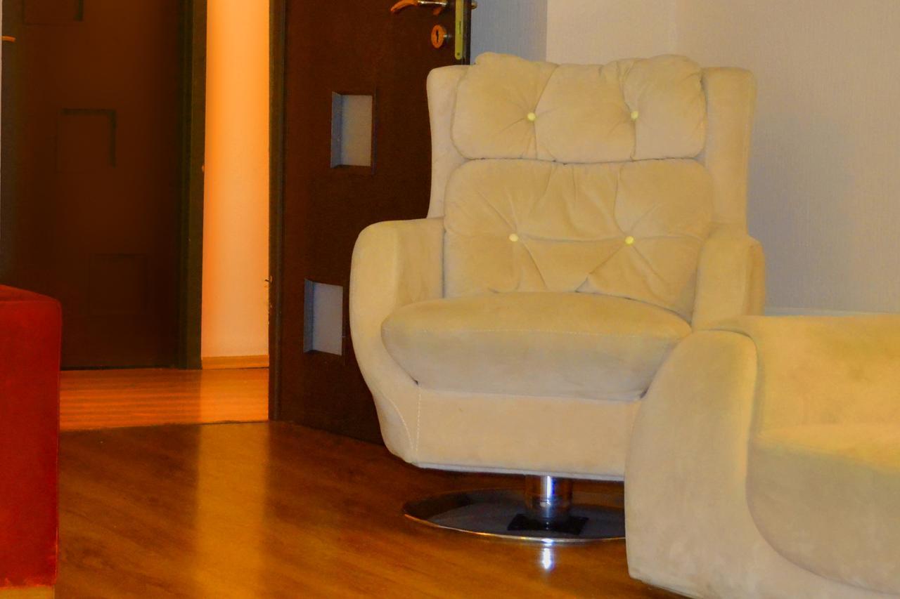 Deso Hostel & Rooms Тбилиси Екстериор снимка