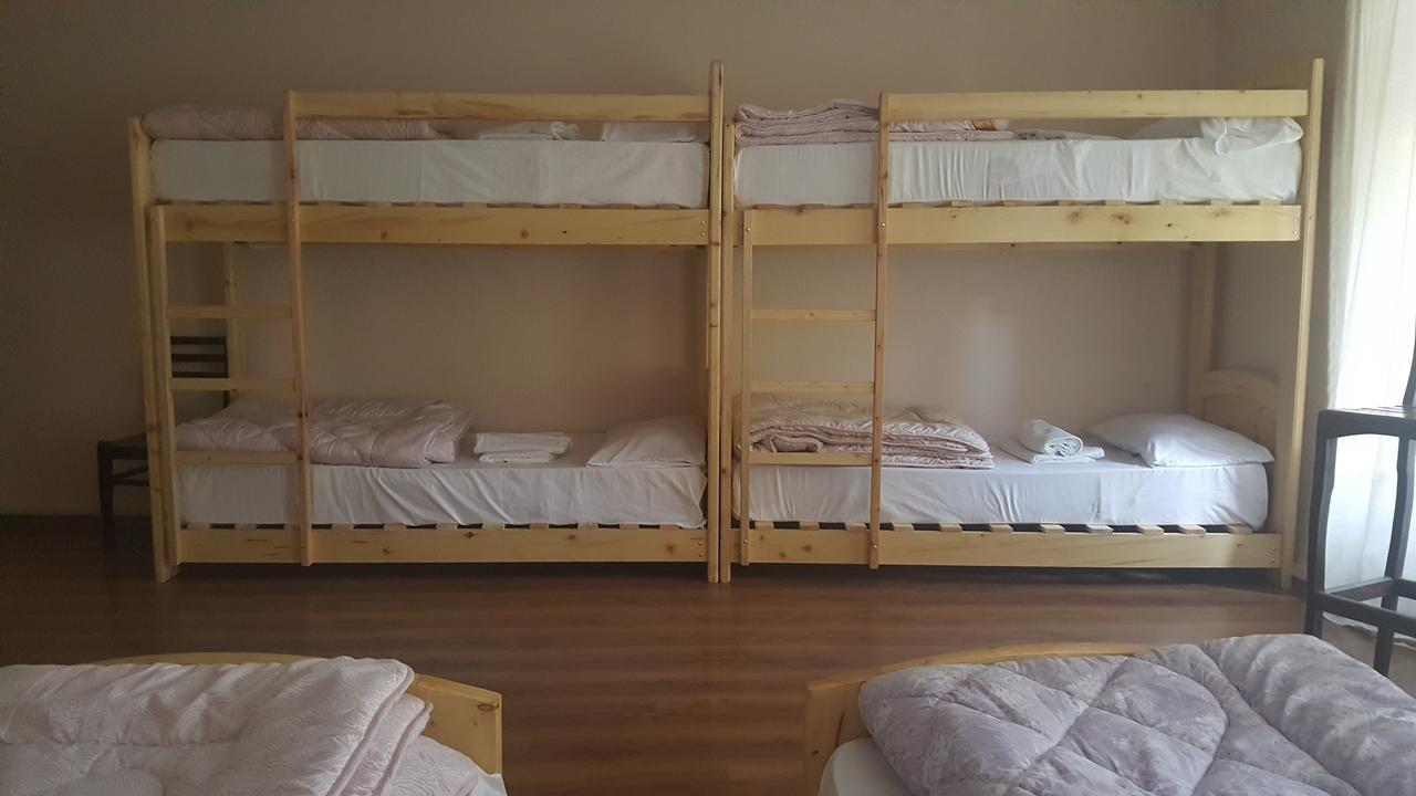 Deso Hostel & Rooms Тбилиси Екстериор снимка