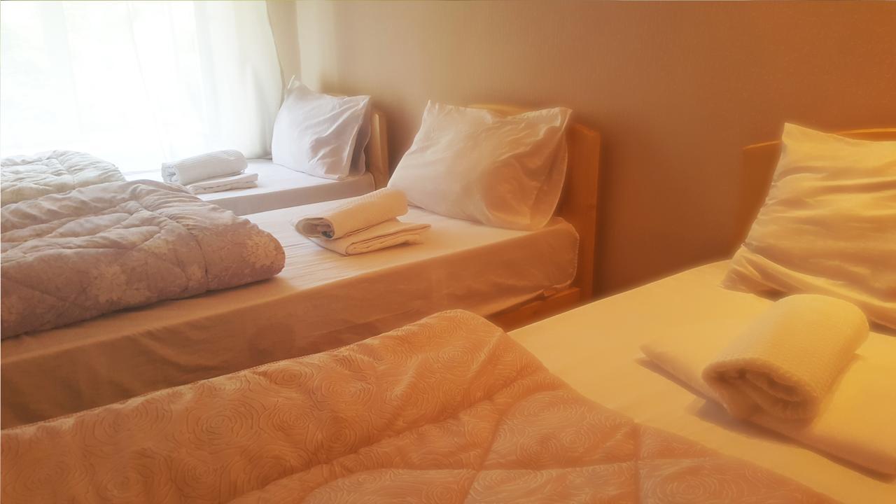 Deso Hostel & Rooms Тбилиси Екстериор снимка