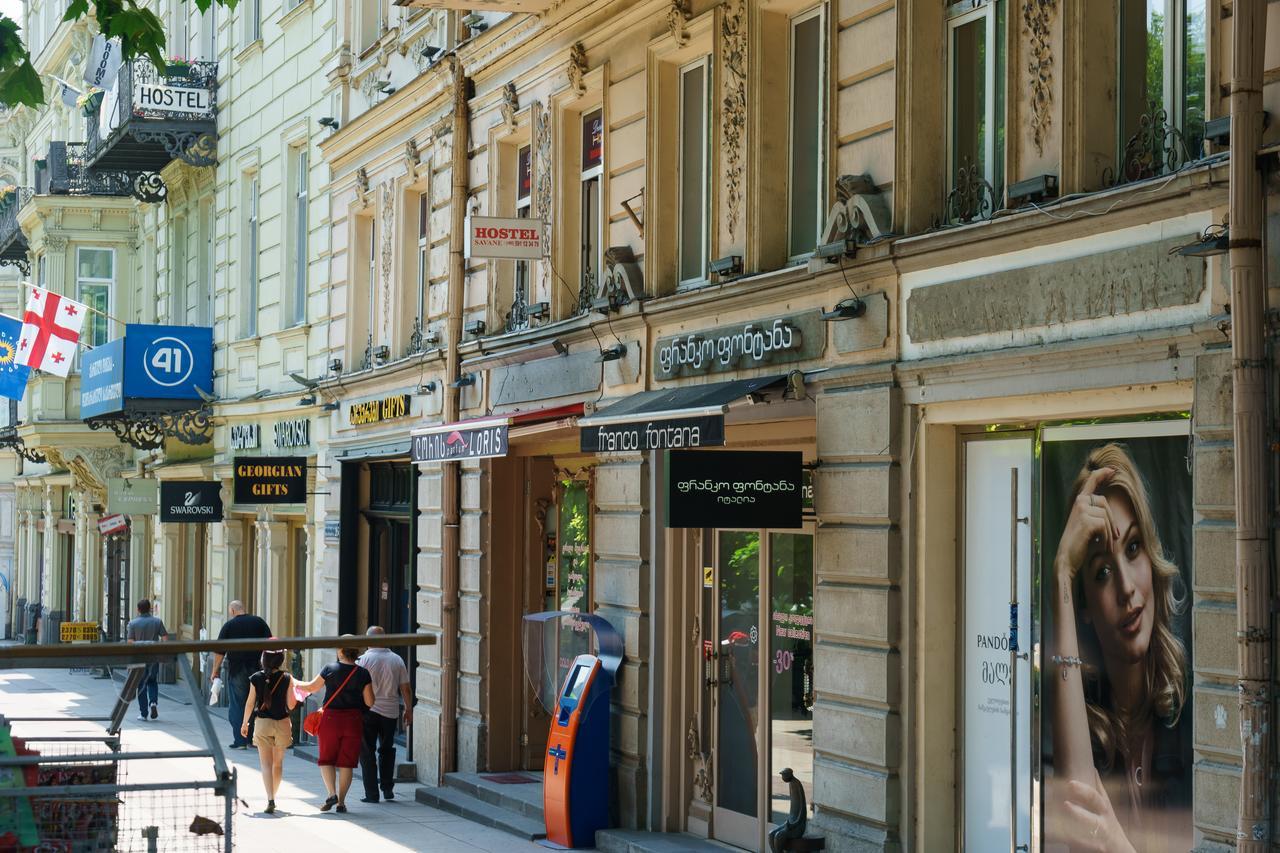 Deso Hostel & Rooms Тбилиси Екстериор снимка